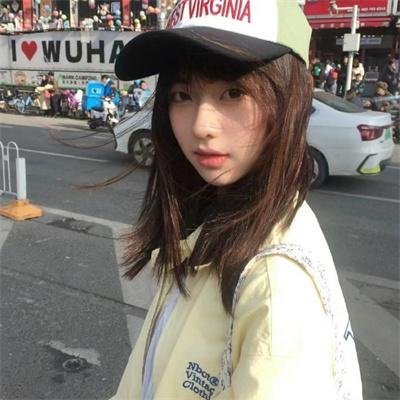 亲爱的白人封面